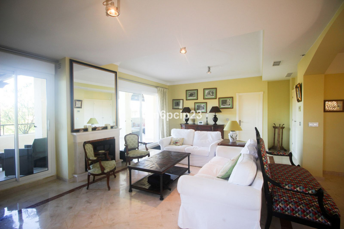 Se vende Ático Dúplex de 4 dormitorios en Costa Del Sol, Cadiz, España