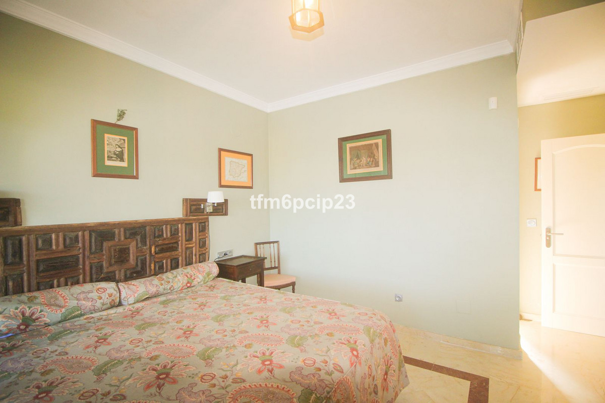Se vende Ático Dúplex de 4 dormitorios en Costa Del Sol, Cadiz, España