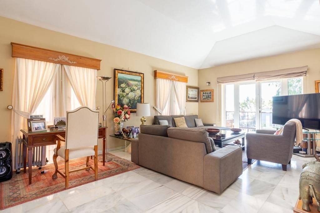 Se vende Villa - Chalet de 4 dormitorios en Málaga Ciudad, Málaga, España
