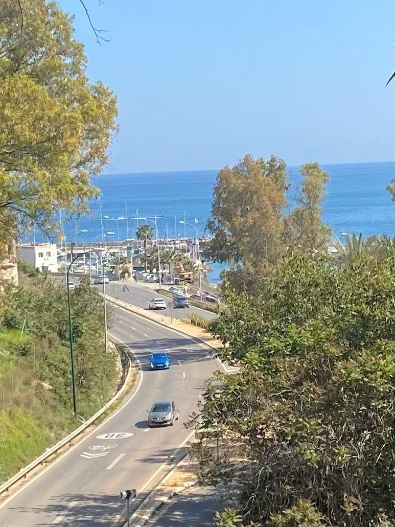 Se vende Villa - Chalet de 4 dormitorios en Málaga Ciudad, Málaga, España