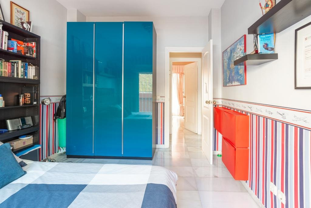 Se vende Villa - Chalet de 4 dormitorios en Málaga Ciudad, Málaga, España