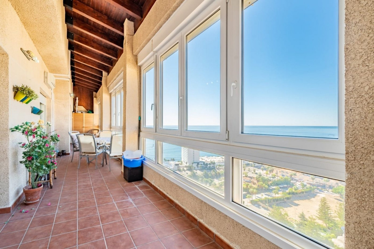 3 Bed Apartment for sale in Benalmadena Costa Del Sol, Málaga, Spain
