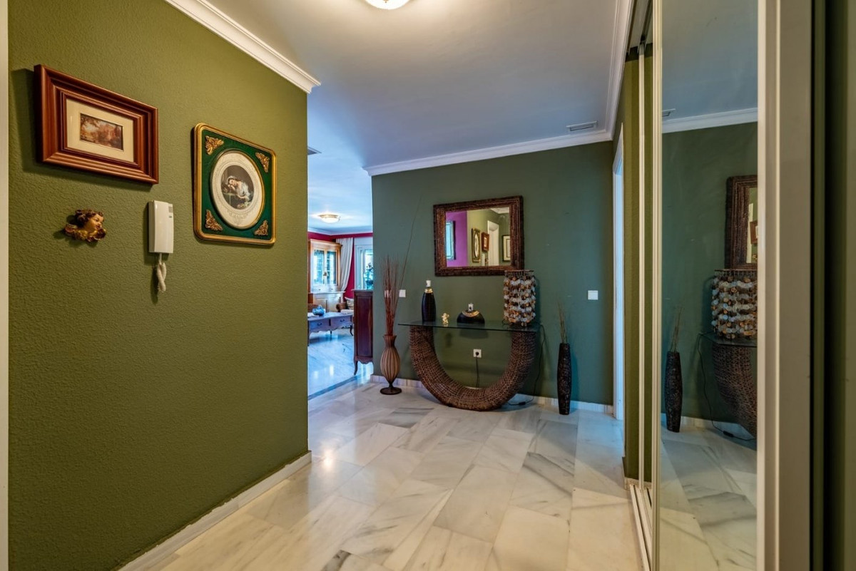 3 Bed Apartment for sale in Benalmadena Costa Del Sol, Málaga, Spain