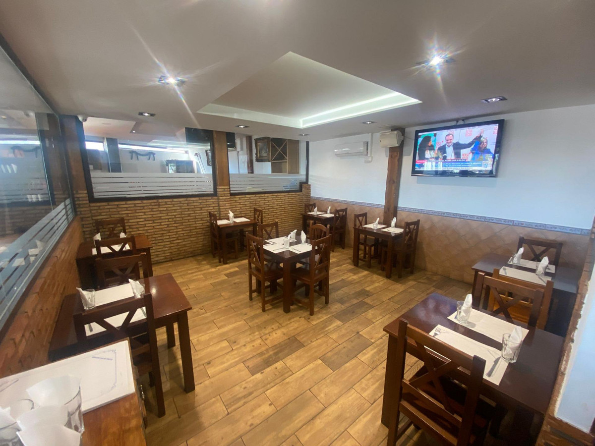 Se vende Local comercial  en Costa Del Sol, Málaga, España