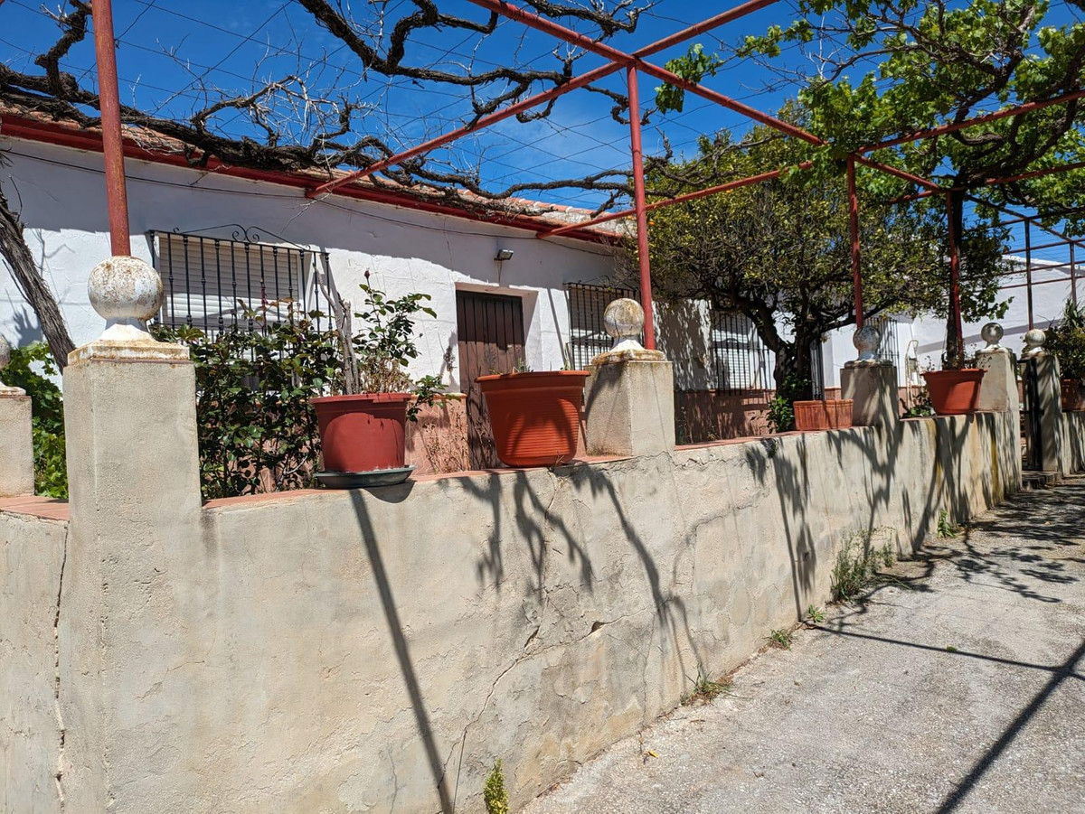 Se vende Finca - Cortijo de 4 dormitorios en Costa Del Sol, Málaga, España