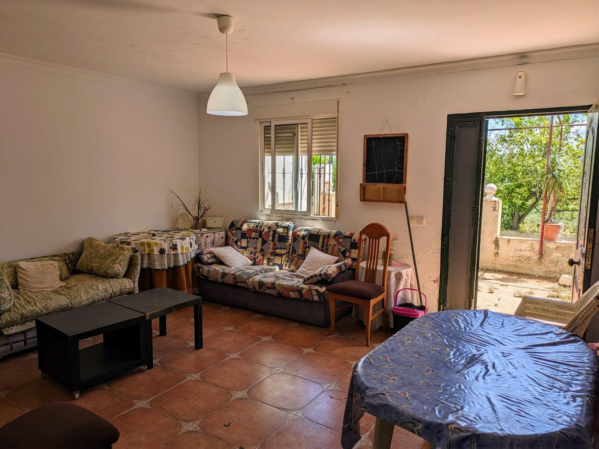 Se vende Finca - Cortijo de 4 dormitorios en Costa Del Sol, Málaga, España