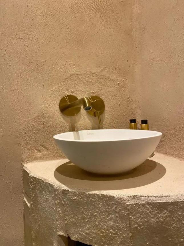 7 Bed Townhouse for sale in Monda Costa Del Sol, Málaga, Spain