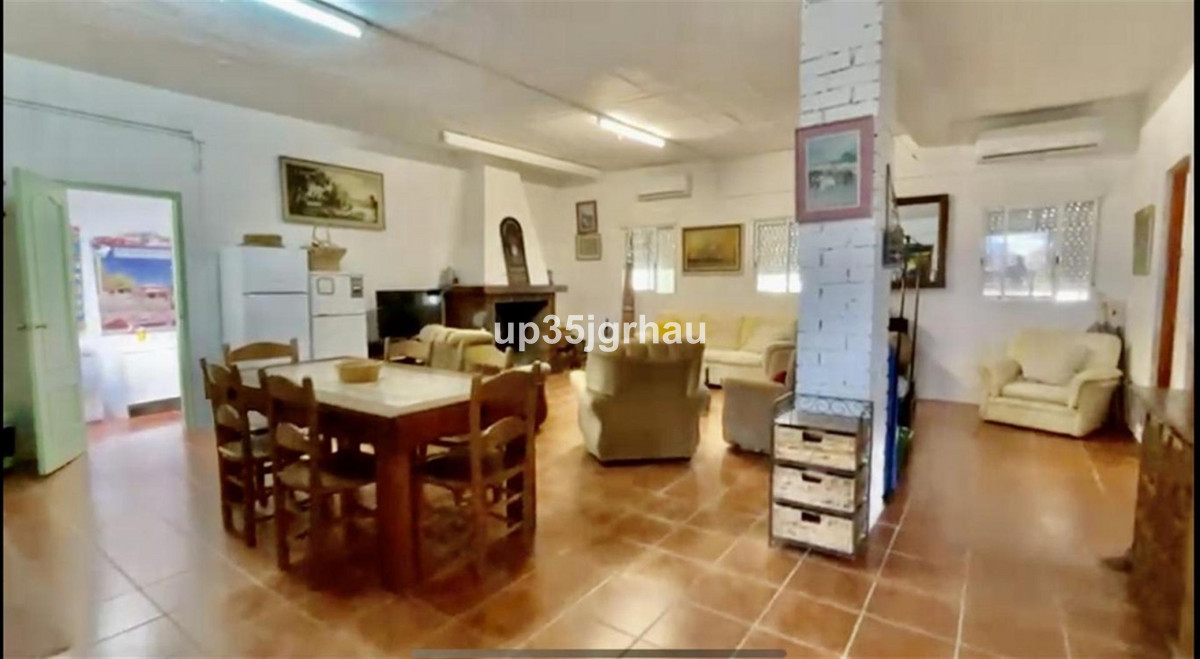 3 Bed Townhouse for sale in Gaucín Costa Del Sol, Málaga, Spain