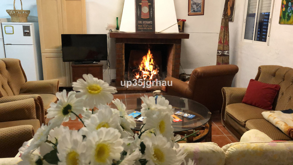 3 Bed Townhouse for sale in Gaucín Costa Del Sol, Málaga, Spain
