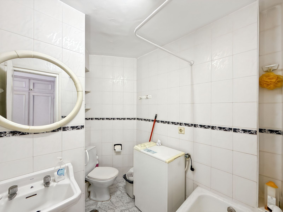 6 Bed Apartment for sale in El Ejido Málaga Ciudad, Málaga, Spain