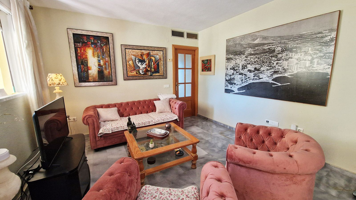 Se vende Apartamento Planta Media de 3 dormitorios en Costa Del Sol, Málaga, España