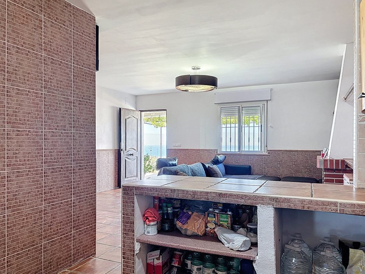 3 Bed Townhouse for sale in Vélezmálaga Costa Del Sol East, Málaga, Spain