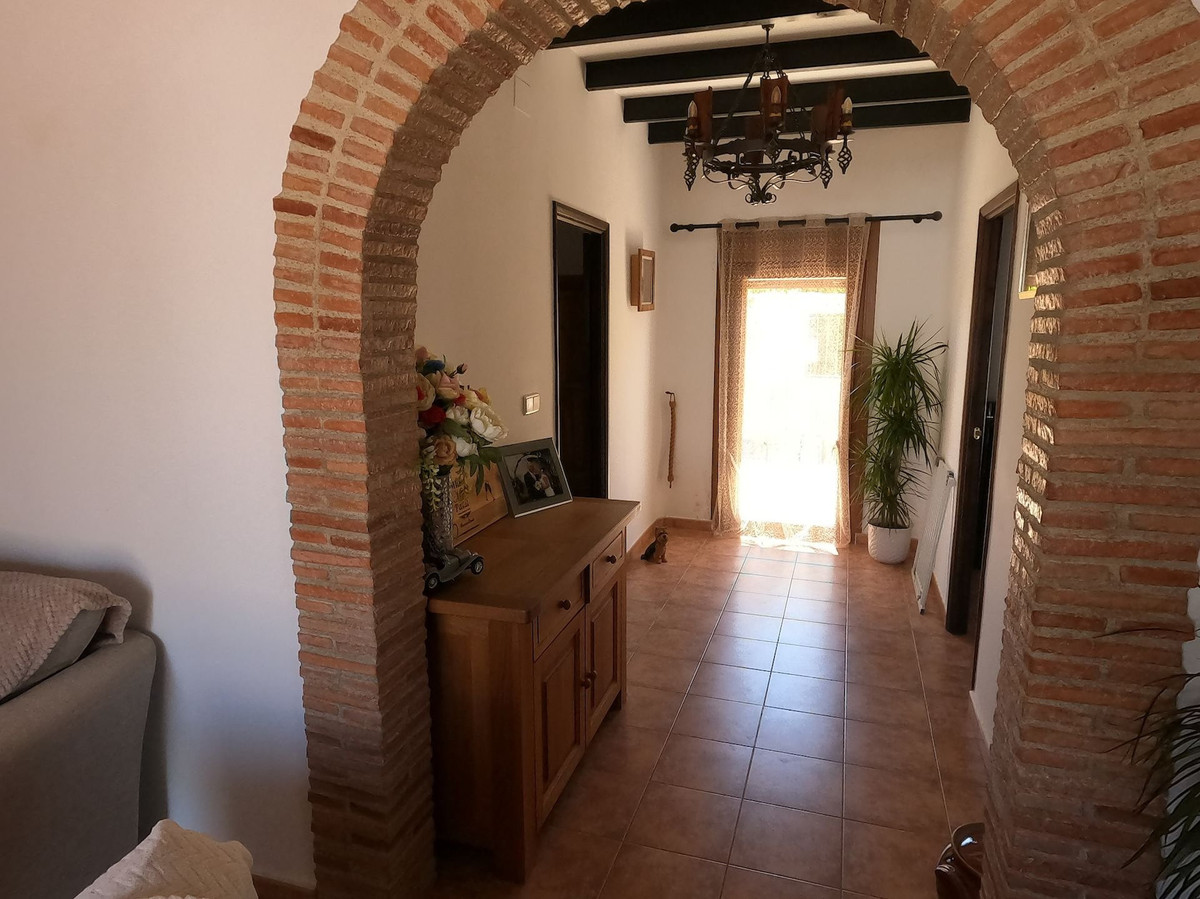 5 Bed Townhouse for sale in Jacarilla Costa Blanca, Alicante, Spain