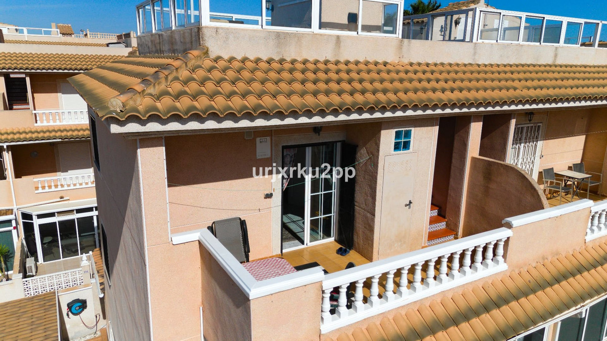 3 Bed Townhouse for sale in Torrevieja Costa Blanca, Alicante, Spain