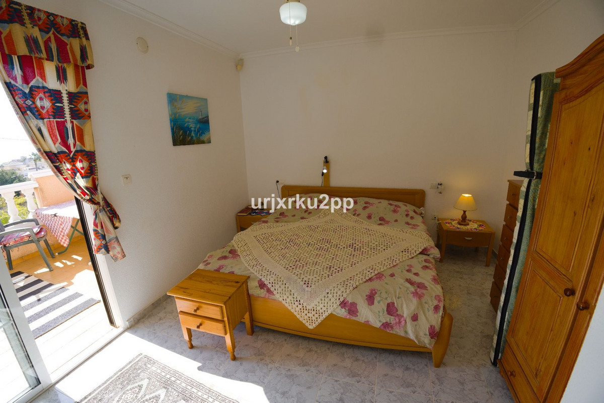 3 Bed Townhouse for sale in Torrevieja Costa Blanca, Alicante, Spain