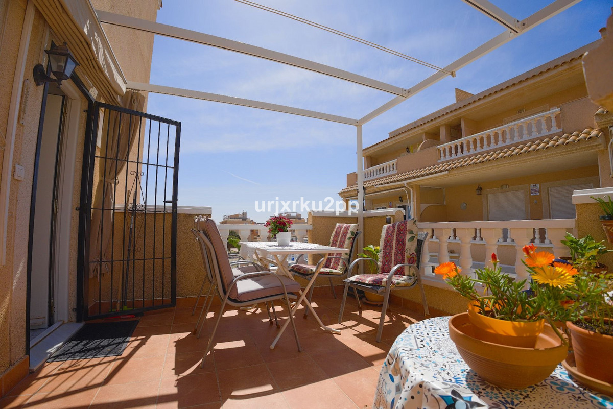 3 Bed Townhouse for sale in Torrevieja Costa Blanca, Alicante, Spain