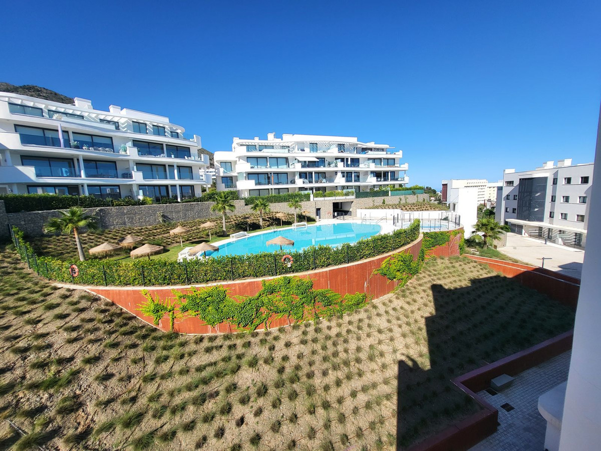 3 Bed Apartment for sale in Fuengirola Costa Del Sol, Málaga, Spain