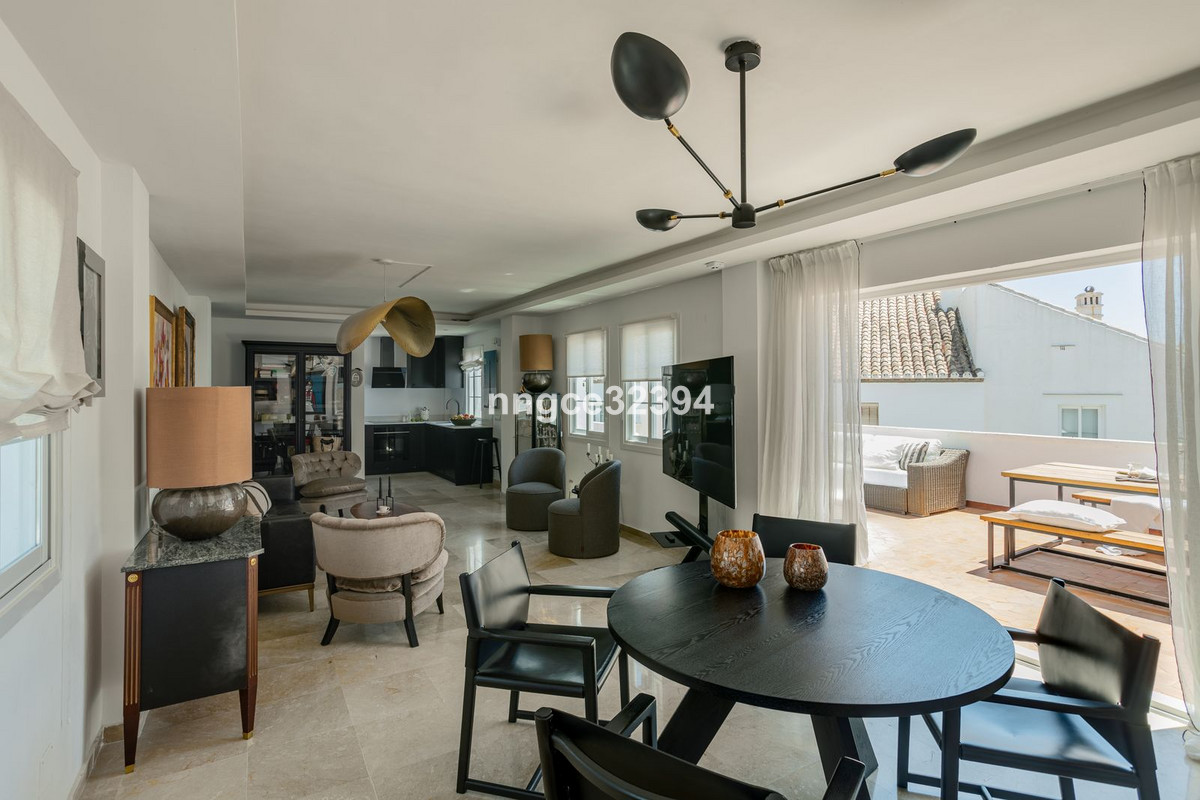 2 Bed Apartment for sale in New Golden Mile Costa Del Sol, Málaga, Spain