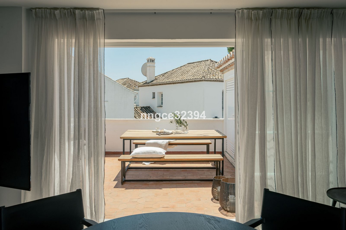 2 Bed Apartment for sale in New Golden Mile Costa Del Sol, Málaga, Spain