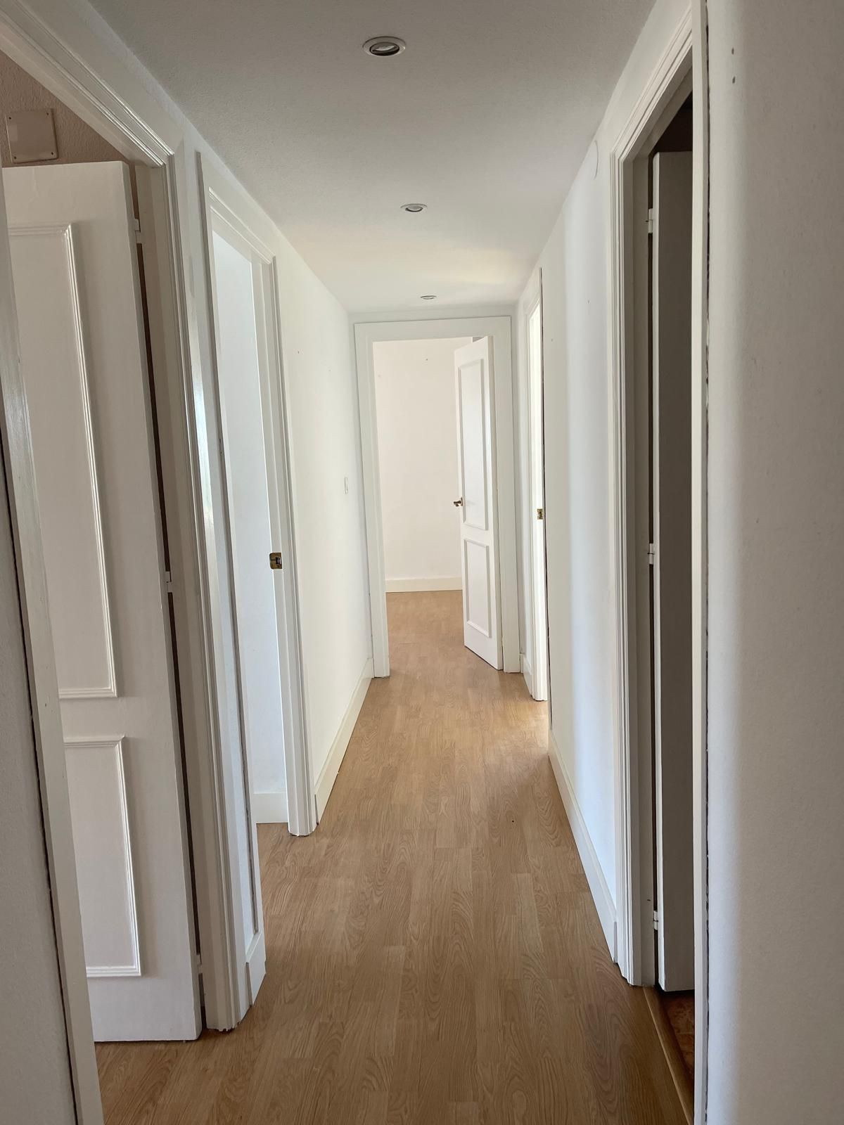 Se vende Apartamento Planta Media de 4 dormitorios en Málaga Ciudad, Málaga, España
