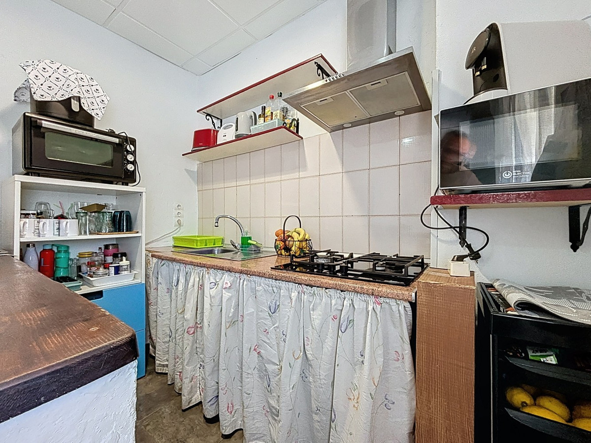 5 Bed Townhouse for sale in Cómpeta Costa Del Sol East, Málaga, Spain