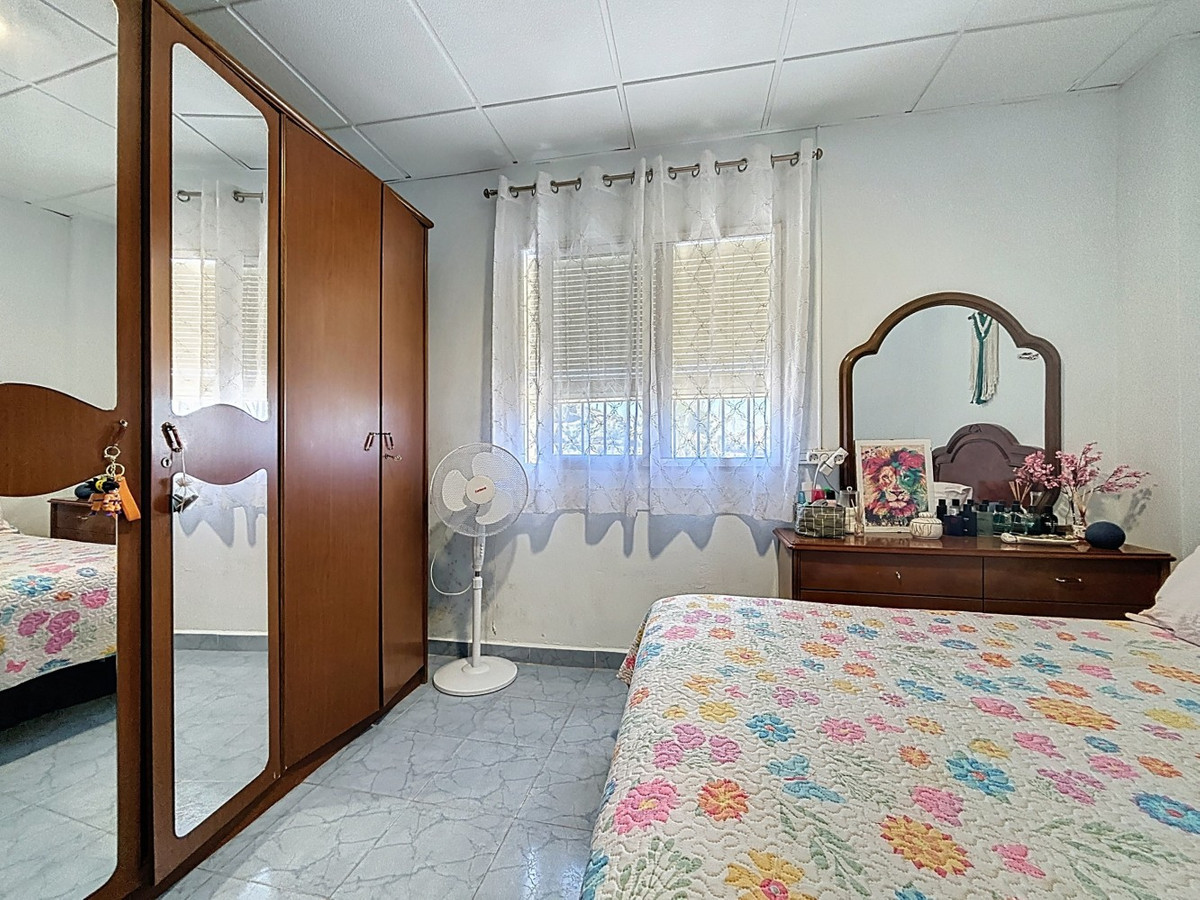 5 Bed Townhouse for sale in Cómpeta Costa Del Sol East, Málaga, Spain