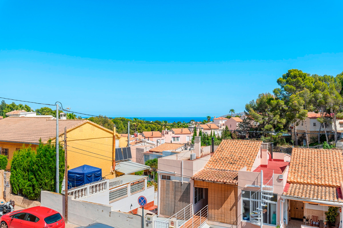 Se vende Villa - Chalet de 5 dormitorios en Costa Blanca, Alicante, España