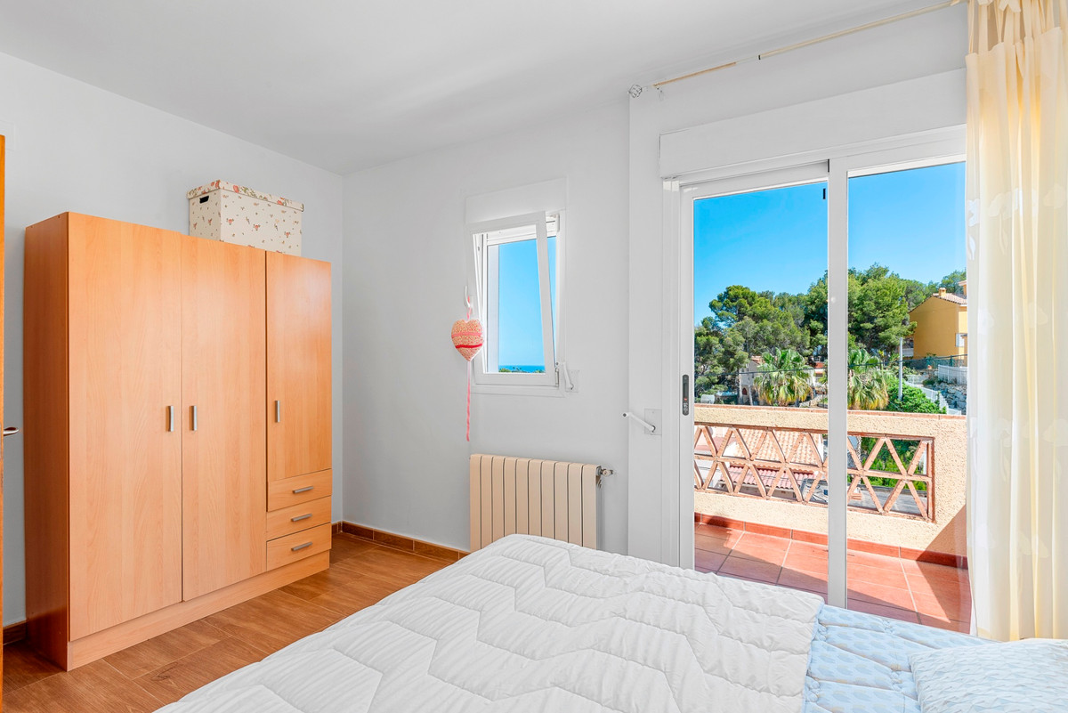 Se vende Villa - Chalet de 5 dormitorios en Costa Blanca, Alicante, España