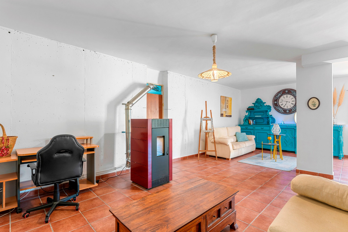 Se vende Villa - Chalet de 5 dormitorios en Costa Blanca, Alicante, España