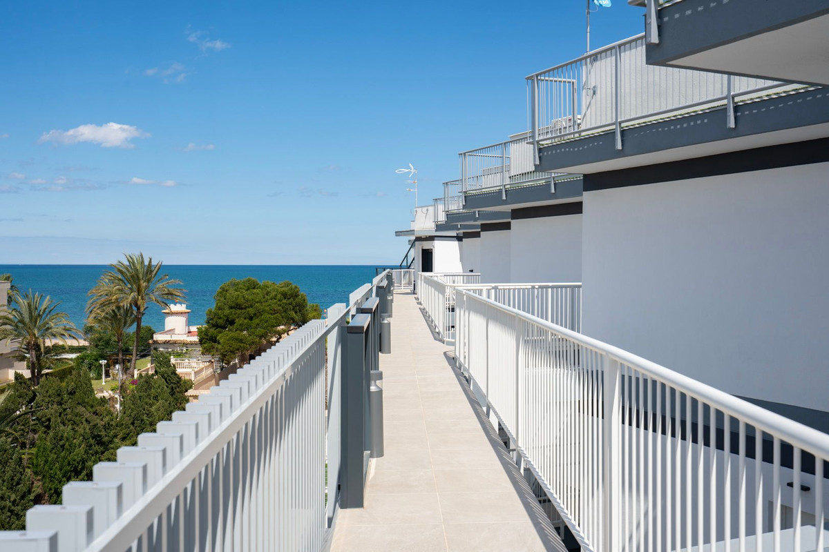 Se vende Ático de 3 dormitorios en Costa Blanca, Alicante, España