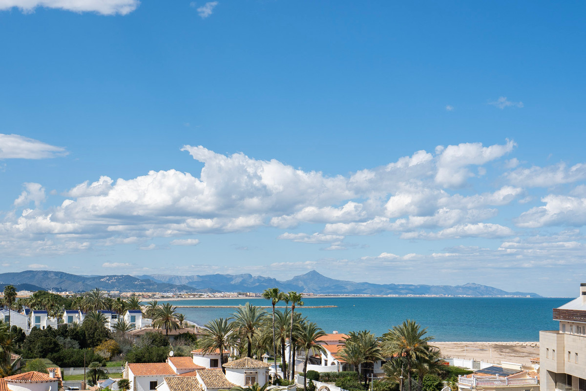 Se vende Ático de 3 dormitorios en Costa Blanca, Alicante, España