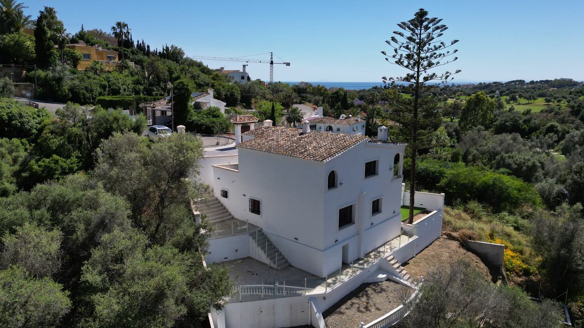 Se vende Villa - Chalet de 3 dormitorios en Costa Del Sol, Málaga, España