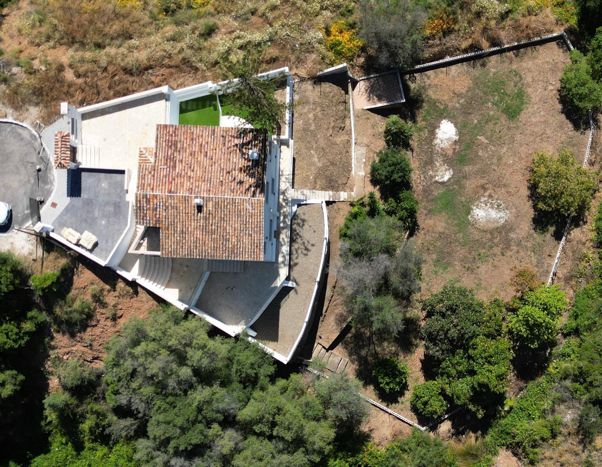 Se vende Villa - Chalet de 3 dormitorios en Costa Del Sol, Málaga, España