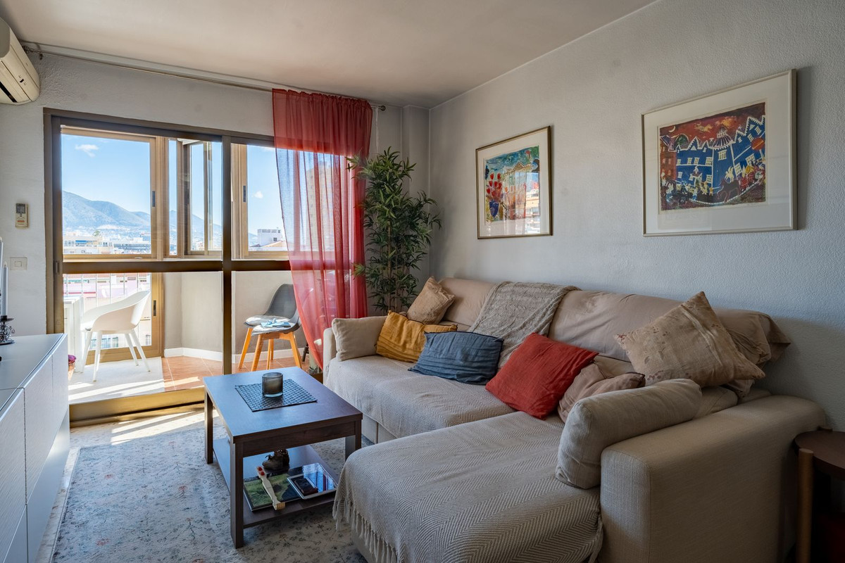 2 Bed Apartment for sale in Fuengirola Costa Del Sol, Málaga, Spain
