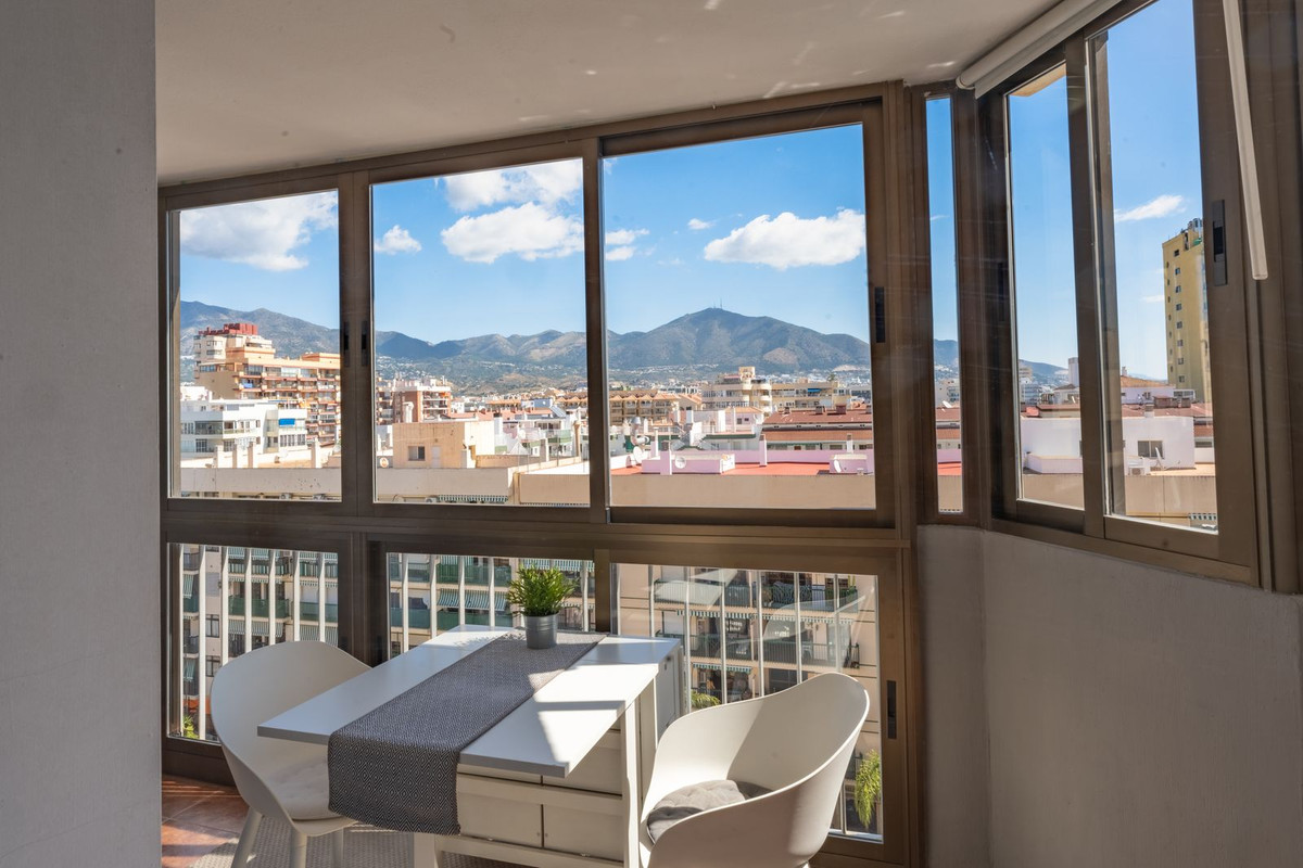 2 Bed Apartment for sale in Fuengirola Costa Del Sol, Málaga, Spain