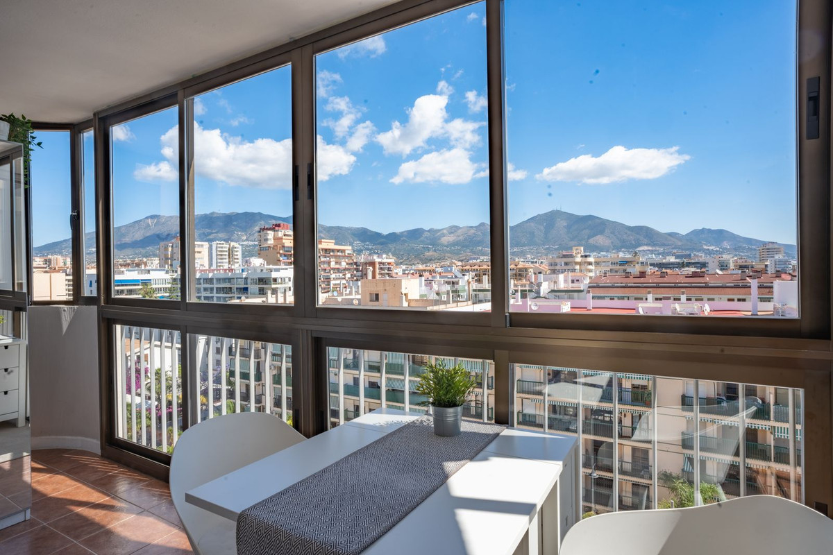 2 Bed Apartment for sale in Fuengirola Costa Del Sol, Málaga, Spain