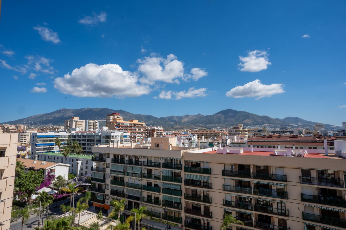 2 Bed Apartment for sale in Fuengirola Costa Del Sol, Málaga, Spain