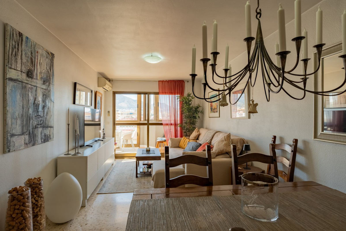 2 Bed Apartment for sale in Fuengirola Costa Del Sol, Málaga, Spain