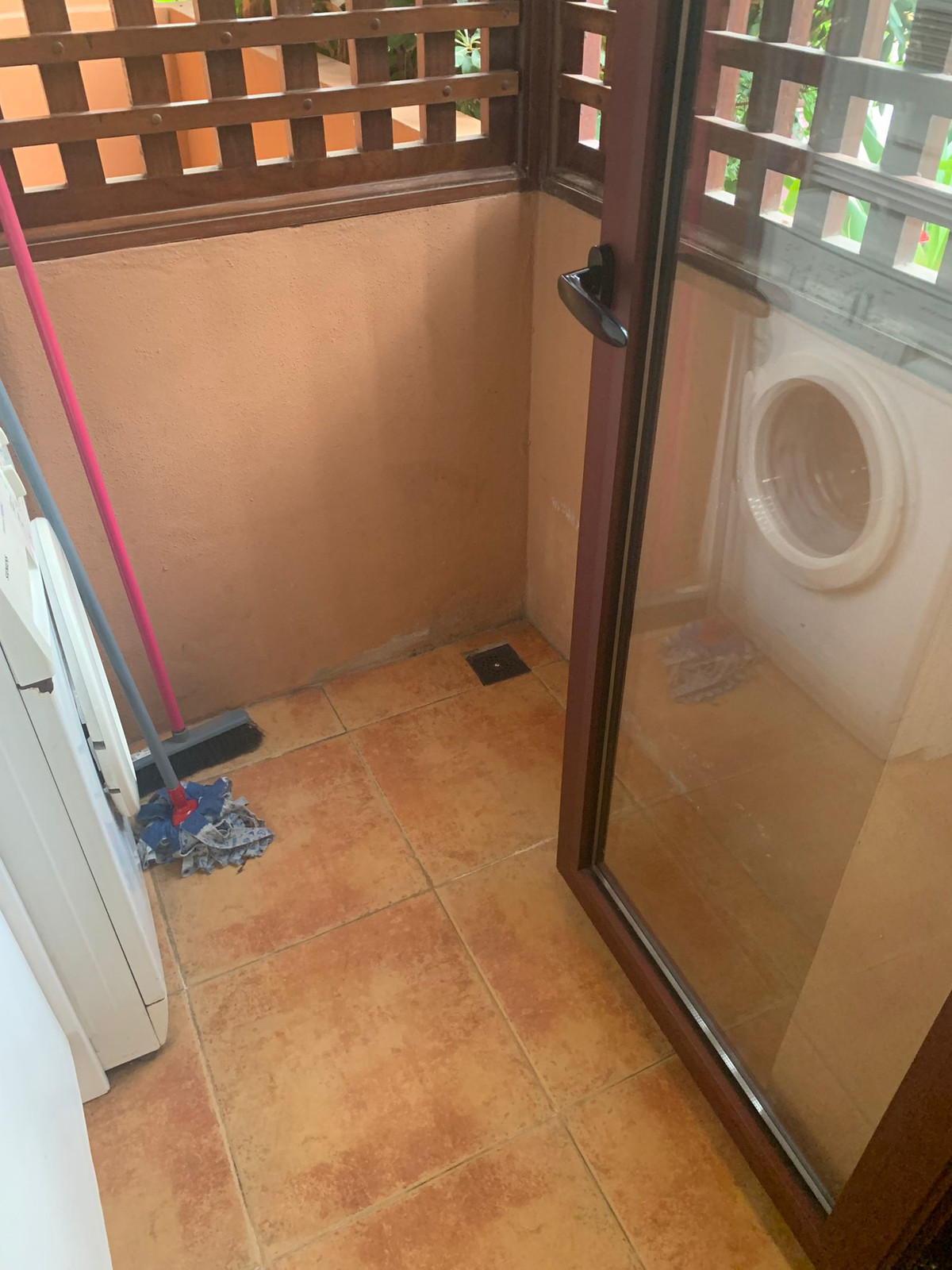 Se vende Apartamento Planta Baja de 3 dormitorios en Costa Del Sol, Málaga, España