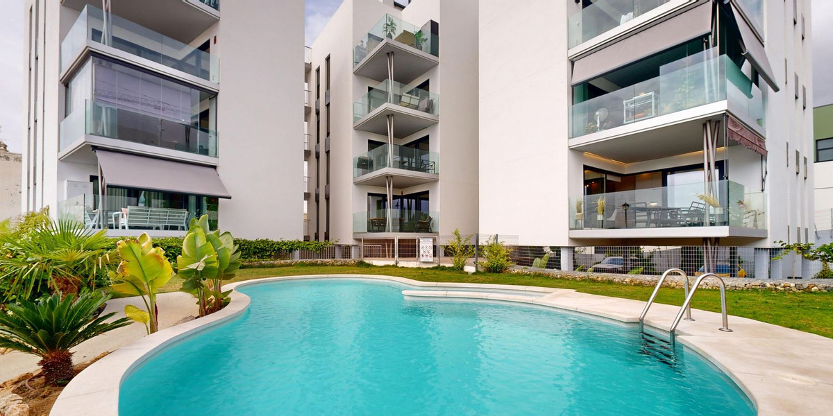 Se vende Apartamento Planta Baja de 3 dormitorios en Costa Del Sol, Málaga, España