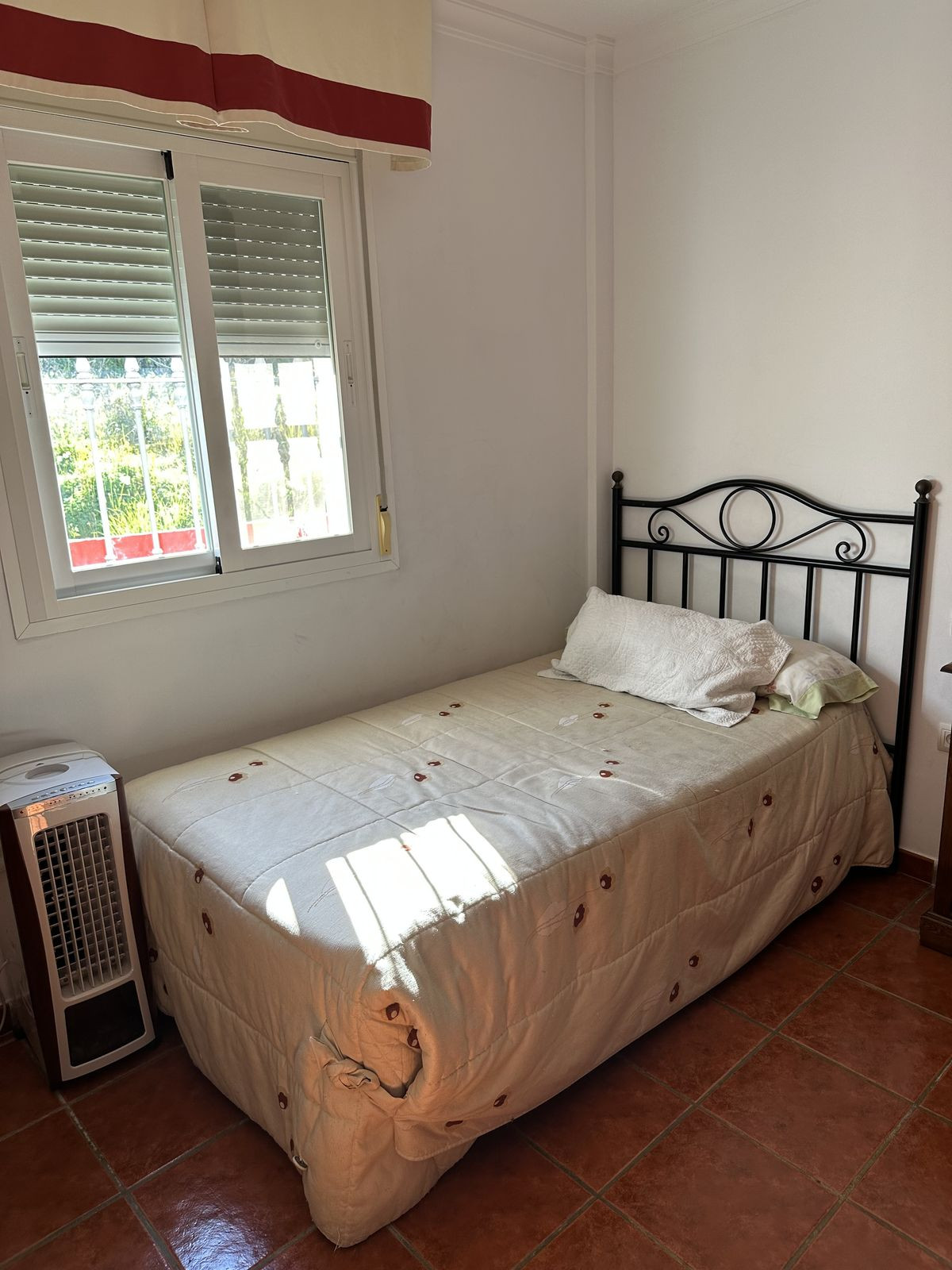3 Bed Townhouse for sale in San Pedro De Alcántara Costa Del Sol, Málaga, Spain