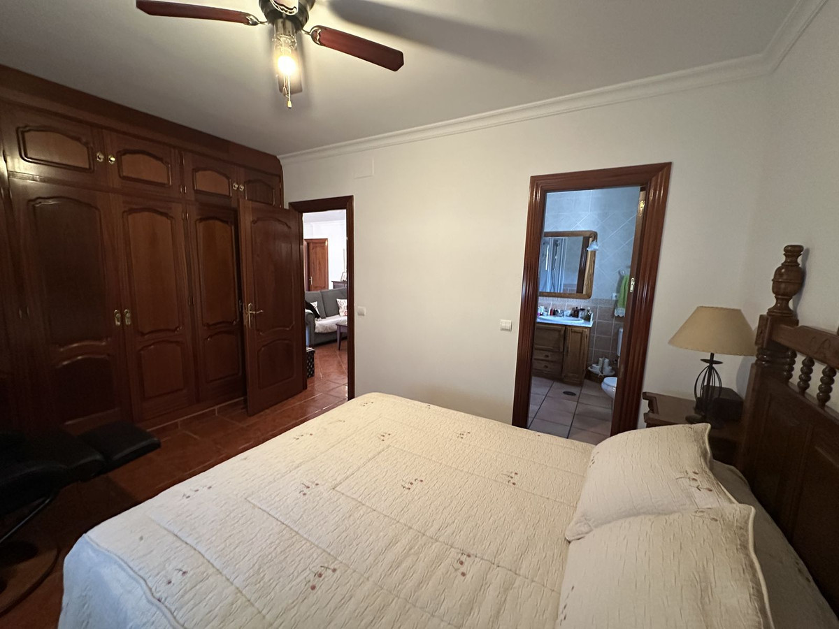 3 Bed Townhouse for sale in San Pedro De Alcántara Costa Del Sol, Málaga, Spain