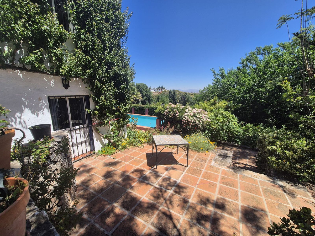3 Bed Townhouse for sale in Alhaurín El Grande Costa Del Sol, Málaga, Spain