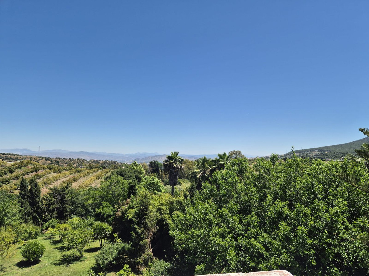 3 Bed Townhouse for sale in Alhaurín El Grande Costa Del Sol, Málaga, Spain
