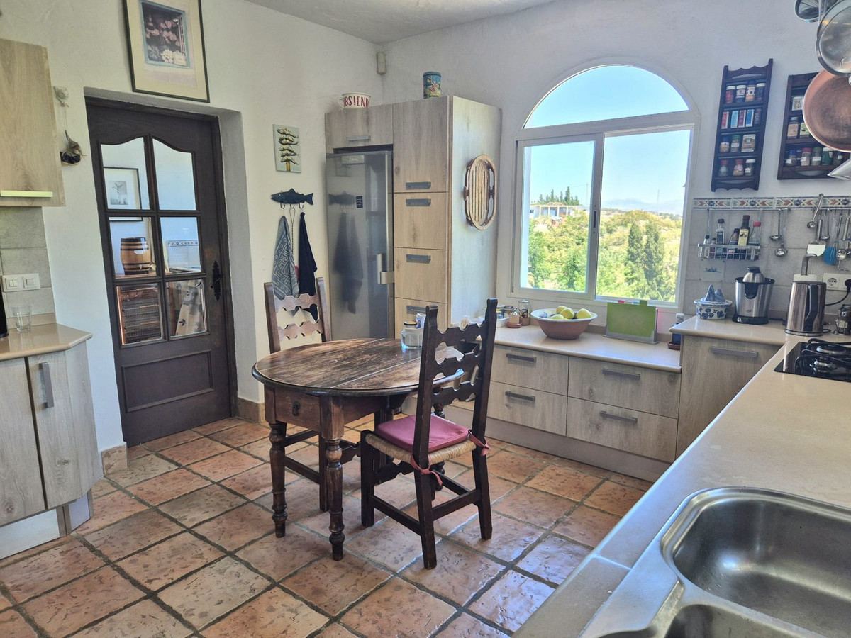 3 Bed Townhouse for sale in Alhaurín El Grande Costa Del Sol, Málaga, Spain