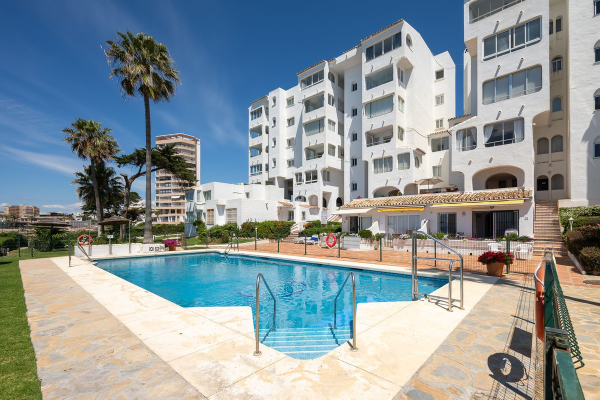 3 Bed Apartment for sale in Riviera Del Sol Costa Del Sol, Málaga, Spain