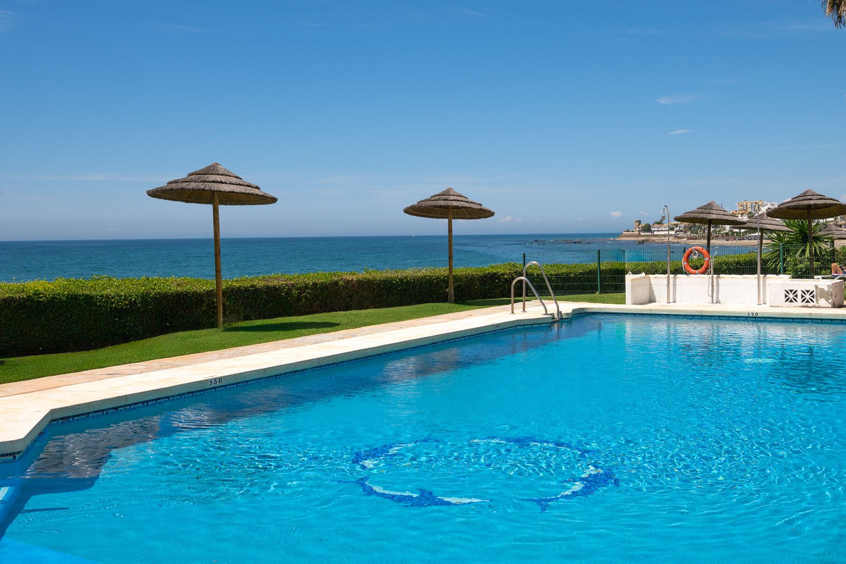 3 Bed Apartment for sale in Riviera Del Sol Costa Del Sol, Málaga, Spain
