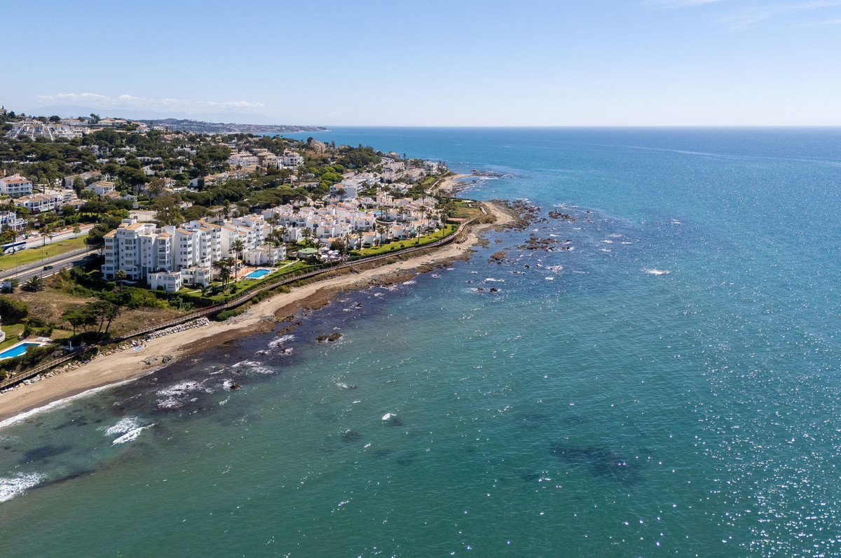 3 Bed Apartment for sale in Riviera Del Sol Costa Del Sol, Málaga, Spain