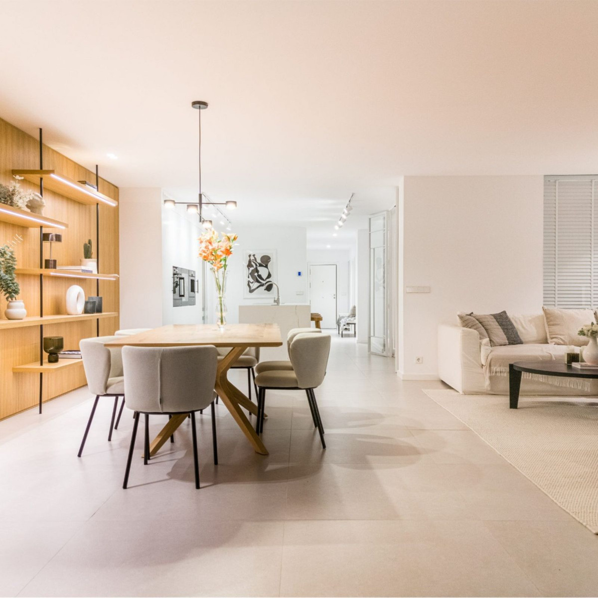 3 Bed Apartment for sale in Nueva Andalucía Costa Del Sol, Málaga, Spain