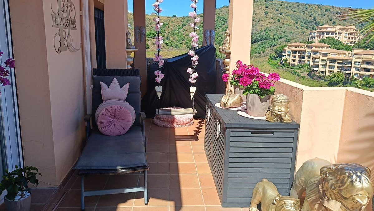 3 Bed Apartment for sale in Calahonda Costa Del Sol, Málaga, Spain